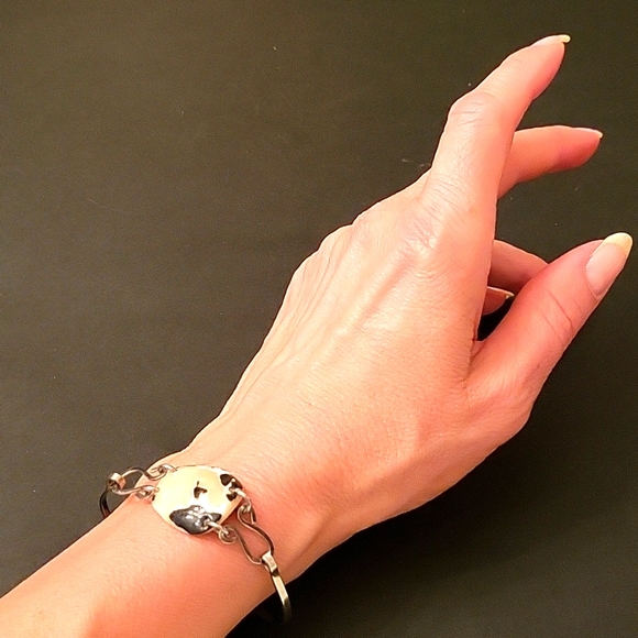 4-Piece Silver-tone & Shells Jewelry Set! Lucky Turtle Pendant 🐢 - Picture 7 of 10